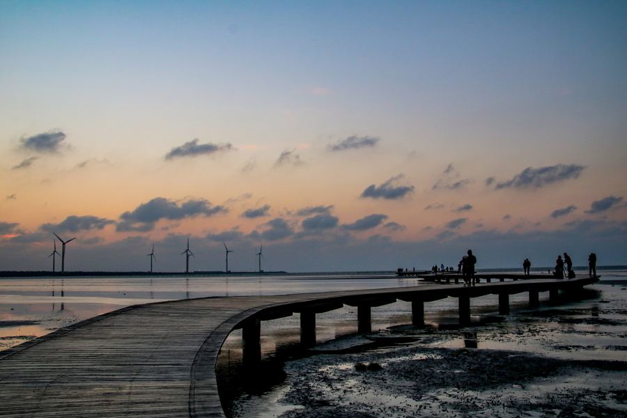 高美湿地の夕景